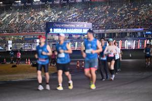 BIB: 200
                            <button type="button" onclick="openModal(19959915)" class="btn btn-primary btn-sm float-right btn-popup" data-toggle="modal" data-target=".modal-high-quality">
                        <i class="fas fa-shopping-cart"></i> Add to Cart
                    </button>
                                            <button type="button" onclick="isThisMe(19959915, true)" class="btn btn-success btn-sm float-right btn-popup btn-isme hidden" data-toggle="tooltip" data-placement="bottom" title="นี่คือรูปของคุณใช่ไหม คลิกที่นี่เพื่อเอาเข้าอัลบั้ม">
                        <i class="fas fa-plus"></i> Add to album
                    </button>
                    <button type="button" onclick="isThisMe(19959915, false)" class="btn btn-warning btn-sm float-right btn-popup btn-isnotme hidden">
                        <i class="fas fa-ban"></i> Remove from album
                    </button>