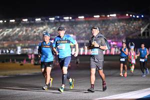 BIB: 4340
                            <button type="button" onclick="openModal(19960971)" class="btn btn-primary btn-sm float-right btn-popup" data-toggle="modal" data-target=".modal-high-quality">
                        <i class="fas fa-shopping-cart"></i> Add to Cart
                    </button>
                                            <button type="button" onclick="isThisMe(19960971, true)" class="btn btn-success btn-sm float-right btn-popup btn-isme hidden" data-toggle="tooltip" data-placement="bottom" title="นี่คือรูปของคุณใช่ไหม คลิกที่นี่เพื่อเอาเข้าอัลบั้ม">
                        <i class="fas fa-plus"></i> Add to album
                    </button>
                    <button type="button" onclick="isThisMe(19960971, false)" class="btn btn-warning btn-sm float-right btn-popup btn-isnotme hidden">
                        <i class="fas fa-ban"></i> Remove from album
                    </button>