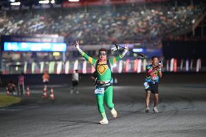 BIB: 43846
                            <button type="button" onclick="openModal(19961702)" class="btn btn-primary btn-sm float-right btn-popup" data-toggle="modal" data-target=".modal-high-quality">
                        <i class="fas fa-shopping-cart"></i> Add to Cart
                    </button>
                                            <button type="button" onclick="isThisMe(19961702, true)" class="btn btn-success btn-sm float-right btn-popup btn-isme hidden" data-toggle="tooltip" data-placement="bottom" title="นี่คือรูปของคุณใช่ไหม คลิกที่นี่เพื่อเอาเข้าอัลบั้ม">
                        <i class="fas fa-plus"></i> Add to album
                    </button>
                    <button type="button" onclick="isThisMe(19961702, false)" class="btn btn-warning btn-sm float-right btn-popup btn-isnotme hidden">
                        <i class="fas fa-ban"></i> Remove from album
                    </button>