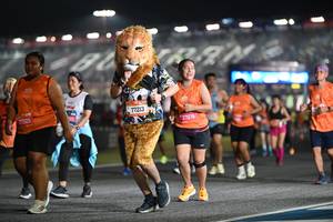 BIB: 27325, 77213, 27079
                            <button type="button" onclick="openModal(20033658)" class="btn btn-primary btn-sm float-right btn-popup" data-toggle="modal" data-target=".modal-high-quality">
                        <i class="fas fa-shopping-cart"></i> Add to Cart
                    </button>
                                            <button type="button" onclick="isThisMe(20033658, true)" class="btn btn-success btn-sm float-right btn-popup btn-isme hidden" data-toggle="tooltip" data-placement="bottom" title="นี่คือรูปของคุณใช่ไหม คลิกที่นี่เพื่อเอาเข้าอัลบั้ม">
                        <i class="fas fa-plus"></i> Add to album
                    </button>
                    <button type="button" onclick="isThisMe(20033658, false)" class="btn btn-warning btn-sm float-right btn-popup btn-isnotme hidden">
                        <i class="fas fa-ban"></i> Remove from album
                    </button>