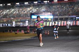 BIB: 
                            <button type="button" onclick="openModal(19961813)" class="btn btn-primary btn-sm float-right btn-popup" data-toggle="modal" data-target=".modal-high-quality">
                        <i class="fas fa-shopping-cart"></i> Add to Cart
                    </button>
                                            <button type="button" onclick="isThisMe(19961813, true)" class="btn btn-success btn-sm float-right btn-popup btn-isme hidden" data-toggle="tooltip" data-placement="bottom" title="นี่คือรูปของคุณใช่ไหม คลิกที่นี่เพื่อเอาเข้าอัลบั้ม">
                        <i class="fas fa-plus"></i> Add to album
                    </button>
                    <button type="button" onclick="isThisMe(19961813, false)" class="btn btn-warning btn-sm float-right btn-popup btn-isnotme hidden">
                        <i class="fas fa-ban"></i> Remove from album
                    </button>