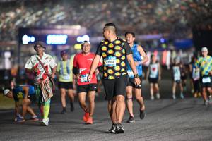 BIB: 867
                            <button type="button" onclick="openModal(19959046)" class="btn btn-primary btn-sm float-right btn-popup" data-toggle="modal" data-target=".modal-high-quality">
                        <i class="fas fa-shopping-cart"></i> Add to Cart
                    </button>
                                            <button type="button" onclick="isThisMe(19959046, true)" class="btn btn-success btn-sm float-right btn-popup btn-isme hidden" data-toggle="tooltip" data-placement="bottom" title="นี่คือรูปของคุณใช่ไหม คลิกที่นี่เพื่อเอาเข้าอัลบั้ม">
                        <i class="fas fa-plus"></i> Add to album
                    </button>
                    <button type="button" onclick="isThisMe(19959046, false)" class="btn btn-warning btn-sm float-right btn-popup btn-isnotme hidden">
                        <i class="fas fa-ban"></i> Remove from album
                    </button>