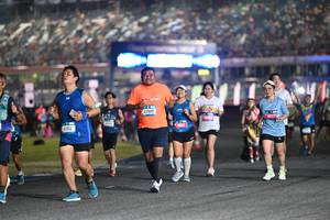 BIB: 43611, 43905
                            <button type="button" onclick="openModal(19958854)" class="btn btn-primary btn-sm float-right btn-popup" data-toggle="modal" data-target=".modal-high-quality">
                        <i class="fas fa-shopping-cart"></i> Add to Cart
                    </button>
                                            <button type="button" onclick="isThisMe(19958854, true)" class="btn btn-success btn-sm float-right btn-popup btn-isme hidden" data-toggle="tooltip" data-placement="bottom" title="นี่คือรูปของคุณใช่ไหม คลิกที่นี่เพื่อเอาเข้าอัลบั้ม">
                        <i class="fas fa-plus"></i> Add to album
                    </button>
                    <button type="button" onclick="isThisMe(19958854, false)" class="btn btn-warning btn-sm float-right btn-popup btn-isnotme hidden">
                        <i class="fas fa-ban"></i> Remove from album
                    </button>