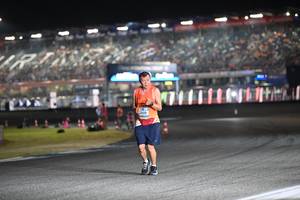 BIB: 6012
                            <button type="button" onclick="openModal(19962183)" class="btn btn-primary btn-sm float-right btn-popup" data-toggle="modal" data-target=".modal-high-quality">
                        <i class="fas fa-shopping-cart"></i> Add to Cart
                    </button>
                                            <button type="button" onclick="isThisMe(19962183, true)" class="btn btn-success btn-sm float-right btn-popup btn-isme hidden" data-toggle="tooltip" data-placement="bottom" title="นี่คือรูปของคุณใช่ไหม คลิกที่นี่เพื่อเอาเข้าอัลบั้ม">
                        <i class="fas fa-plus"></i> Add to album
                    </button>
                    <button type="button" onclick="isThisMe(19962183, false)" class="btn btn-warning btn-sm float-right btn-popup btn-isnotme hidden">
                        <i class="fas fa-ban"></i> Remove from album
                    </button>