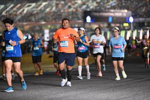 BIB: 43611, 43905, 45151, 45977
                            <button type="button" onclick="openModal(19958859)" class="btn btn-primary btn-sm float-right btn-popup" data-toggle="modal" data-target=".modal-high-quality">
                        <i class="fas fa-shopping-cart"></i> Add to Cart
                    </button>
                                            <button type="button" onclick="isThisMe(19958859, true)" class="btn btn-success btn-sm float-right btn-popup btn-isme hidden" data-toggle="tooltip" data-placement="bottom" title="นี่คือรูปของคุณใช่ไหม คลิกที่นี่เพื่อเอาเข้าอัลบั้ม">
                        <i class="fas fa-plus"></i> Add to album
                    </button>
                    <button type="button" onclick="isThisMe(19958859, false)" class="btn btn-warning btn-sm float-right btn-popup btn-isnotme hidden">
                        <i class="fas fa-ban"></i> Remove from album
                    </button>