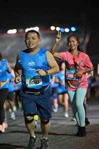 BIB: 1011, 88103, 691
                            <button type="button" onclick="openModal(20093682)" class="btn btn-primary btn-sm float-right btn-popup" data-toggle="modal" data-target=".modal-high-quality">
                        <i class="fas fa-shopping-cart"></i> Add to Cart
                    </button>
                                            <button type="button" onclick="isThisMe(20093682, true)" class="btn btn-success btn-sm float-right btn-popup btn-isme hidden" data-toggle="tooltip" data-placement="bottom" title="นี่คือรูปของคุณใช่ไหม คลิกที่นี่เพื่อเอาเข้าอัลบั้ม">
                        <i class="fas fa-plus"></i> Add to album
                    </button>
                    <button type="button" onclick="isThisMe(20093682, false)" class="btn btn-warning btn-sm float-right btn-popup btn-isnotme hidden">
                        <i class="fas fa-ban"></i> Remove from album
                    </button>