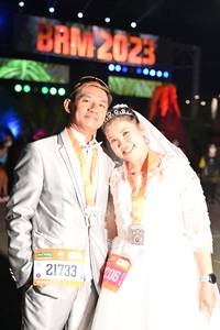 BIB: 2023, 21733, 206
                            <button type="button" onclick="openModal(20161346)" class="btn btn-primary btn-sm float-right btn-popup" data-toggle="modal" data-target=".modal-high-quality">
                        <i class="fas fa-shopping-cart"></i> Add to Cart
                    </button>
                                            <button type="button" onclick="isThisMe(20161346, true)" class="btn btn-success btn-sm float-right btn-popup btn-isme hidden" data-toggle="tooltip" data-placement="bottom" title="นี่คือรูปของคุณใช่ไหม คลิกที่นี่เพื่อเอาเข้าอัลบั้ม">
                        <i class="fas fa-plus"></i> Add to album
                    </button>
                    <button type="button" onclick="isThisMe(20161346, false)" class="btn btn-warning btn-sm float-right btn-popup btn-isnotme hidden">
                        <i class="fas fa-ban"></i> Remove from album
                    </button>