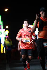 BIB: 735, 22108
                            <button type="button" onclick="openModal(20685678)" class="btn btn-primary btn-sm float-right btn-popup" data-toggle="modal" data-target=".modal-high-quality">
                        <i class="fas fa-shopping-cart"></i> Add to Cart
                    </button>
                                            <button type="button" onclick="isThisMe(20685678, true)" class="btn btn-success btn-sm float-right btn-popup btn-isme hidden" data-toggle="tooltip" data-placement="bottom" title="นี่คือรูปของคุณใช่ไหม คลิกที่นี่เพื่อเอาเข้าอัลบั้ม">
                        <i class="fas fa-plus"></i> Add to album
                    </button>
                    <button type="button" onclick="isThisMe(20685678, false)" class="btn btn-warning btn-sm float-right btn-popup btn-isnotme hidden">
                        <i class="fas fa-ban"></i> Remove from album
                    </button>