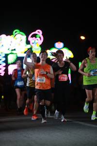 BIB: 41272, 242, 06112
                            <button type="button" onclick="openModal(20596951)" class="btn btn-primary btn-sm float-right btn-popup" data-toggle="modal" data-target=".modal-high-quality">
                        <i class="fas fa-shopping-cart"></i> Add to Cart
                    </button>
                                            <button type="button" onclick="isThisMe(20596951, true)" class="btn btn-success btn-sm float-right btn-popup btn-isme hidden" data-toggle="tooltip" data-placement="bottom" title="นี่คือรูปของคุณใช่ไหม คลิกที่นี่เพื่อเอาเข้าอัลบั้ม">
                        <i class="fas fa-plus"></i> Add to album
                    </button>
                    <button type="button" onclick="isThisMe(20596951, false)" class="btn btn-warning btn-sm float-right btn-popup btn-isnotme hidden">
                        <i class="fas fa-ban"></i> Remove from album
                    </button>