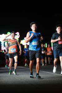 BIB: 40157, 42433, 266
                            <button type="button" onclick="openModal(20722690)" class="btn btn-primary btn-sm float-right btn-popup" data-toggle="modal" data-target=".modal-high-quality">
                        <i class="fas fa-shopping-cart"></i> Add to Cart
                    </button>
                                            <button type="button" onclick="isThisMe(20722690, true)" class="btn btn-success btn-sm float-right btn-popup btn-isme hidden" data-toggle="tooltip" data-placement="bottom" title="นี่คือรูปของคุณใช่ไหม คลิกที่นี่เพื่อเอาเข้าอัลบั้ม">
                        <i class="fas fa-plus"></i> Add to album
                    </button>
                    <button type="button" onclick="isThisMe(20722690, false)" class="btn btn-warning btn-sm float-right btn-popup btn-isnotme hidden">
                        <i class="fas fa-ban"></i> Remove from album
                    </button>