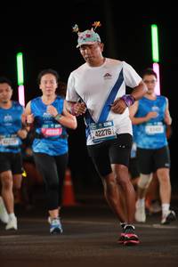 BIB: 45916, 42276
                            <button type="button" onclick="openModal(20203642)" class="btn btn-primary btn-sm float-right btn-popup" data-toggle="modal" data-target=".modal-high-quality">
                        <i class="fas fa-shopping-cart"></i> Add to Cart
                    </button>
                                            <button type="button" onclick="isThisMe(20203642, true)" class="btn btn-success btn-sm float-right btn-popup btn-isme hidden" data-toggle="tooltip" data-placement="bottom" title="นี่คือรูปของคุณใช่ไหม คลิกที่นี่เพื่อเอาเข้าอัลบั้ม">
                        <i class="fas fa-plus"></i> Add to album
                    </button>
                    <button type="button" onclick="isThisMe(20203642, false)" class="btn btn-warning btn-sm float-right btn-popup btn-isnotme hidden">
                        <i class="fas fa-ban"></i> Remove from album
                    </button>