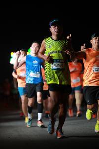 BIB: 41042, 43476, 232
                            <button type="button" onclick="openModal(20630305)" class="btn btn-primary btn-sm float-right btn-popup" data-toggle="modal" data-target=".modal-high-quality">
                        <i class="fas fa-shopping-cart"></i> Add to Cart
                    </button>
                                            <button type="button" onclick="isThisMe(20630305, true)" class="btn btn-success btn-sm float-right btn-popup btn-isme hidden" data-toggle="tooltip" data-placement="bottom" title="นี่คือรูปของคุณใช่ไหม คลิกที่นี่เพื่อเอาเข้าอัลบั้ม">
                        <i class="fas fa-plus"></i> Add to album
                    </button>
                    <button type="button" onclick="isThisMe(20630305, false)" class="btn btn-warning btn-sm float-right btn-popup btn-isnotme hidden">
                        <i class="fas fa-ban"></i> Remove from album
                    </button>