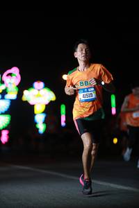 BIB: 41519
                            <button type="button" onclick="openModal(20446617)" class="btn btn-primary btn-sm float-right btn-popup" data-toggle="modal" data-target=".modal-high-quality">
                        <i class="fas fa-shopping-cart"></i> Add to Cart
                    </button>
                                            <button type="button" onclick="isThisMe(20446617, true)" class="btn btn-success btn-sm float-right btn-popup btn-isme hidden" data-toggle="tooltip" data-placement="bottom" title="นี่คือรูปของคุณใช่ไหม คลิกที่นี่เพื่อเอาเข้าอัลบั้ม">
                        <i class="fas fa-plus"></i> Add to album
                    </button>
                    <button type="button" onclick="isThisMe(20446617, false)" class="btn btn-warning btn-sm float-right btn-popup btn-isnotme hidden">
                        <i class="fas fa-ban"></i> Remove from album
                    </button>