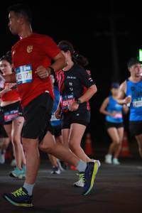 BIB: 4377, 45870
                            <button type="button" onclick="openModal(20226481)" class="btn btn-primary btn-sm float-right btn-popup" data-toggle="modal" data-target=".modal-high-quality">
                        <i class="fas fa-shopping-cart"></i> Add to Cart
                    </button>
                                            <button type="button" onclick="isThisMe(20226481, true)" class="btn btn-success btn-sm float-right btn-popup btn-isme hidden" data-toggle="tooltip" data-placement="bottom" title="นี่คือรูปของคุณใช่ไหม คลิกที่นี่เพื่อเอาเข้าอัลบั้ม">
                        <i class="fas fa-plus"></i> Add to album
                    </button>
                    <button type="button" onclick="isThisMe(20226481, false)" class="btn btn-warning btn-sm float-right btn-popup btn-isnotme hidden">
                        <i class="fas fa-ban"></i> Remove from album
                    </button>