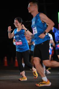 BIB: 45607, 251
                            <button type="button" onclick="openModal(20223850)" class="btn btn-primary btn-sm float-right btn-popup" data-toggle="modal" data-target=".modal-high-quality">
                        <i class="fas fa-shopping-cart"></i> Add to Cart
                    </button>
                                            <button type="button" onclick="isThisMe(20223850, true)" class="btn btn-success btn-sm float-right btn-popup btn-isme hidden" data-toggle="tooltip" data-placement="bottom" title="นี่คือรูปของคุณใช่ไหม คลิกที่นี่เพื่อเอาเข้าอัลบั้ม">
                        <i class="fas fa-plus"></i> Add to album
                    </button>
                    <button type="button" onclick="isThisMe(20223850, false)" class="btn btn-warning btn-sm float-right btn-popup btn-isnotme hidden">
                        <i class="fas fa-ban"></i> Remove from album
                    </button>