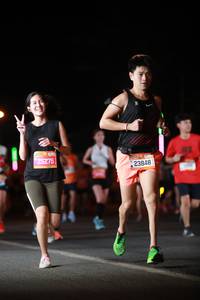 BIB: 94292, 23848
                            <button type="button" onclick="openModal(20640104)" class="btn btn-primary btn-sm float-right btn-popup" data-toggle="modal" data-target=".modal-high-quality">
                        <i class="fas fa-shopping-cart"></i> Add to Cart
                    </button>
                                            <button type="button" onclick="isThisMe(20640104, true)" class="btn btn-success btn-sm float-right btn-popup btn-isme hidden" data-toggle="tooltip" data-placement="bottom" title="นี่คือรูปของคุณใช่ไหม คลิกที่นี่เพื่อเอาเข้าอัลบั้ม">
                        <i class="fas fa-plus"></i> Add to album
                    </button>
                    <button type="button" onclick="isThisMe(20640104, false)" class="btn btn-warning btn-sm float-right btn-popup btn-isnotme hidden">
                        <i class="fas fa-ban"></i> Remove from album
                    </button>