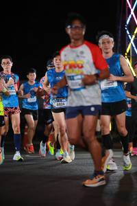 BIB: 1308, 41808
                            <button type="button" onclick="openModal(20196447)" class="btn btn-primary btn-sm float-right btn-popup" data-toggle="modal" data-target=".modal-high-quality">
                        <i class="fas fa-shopping-cart"></i> Add to Cart
                    </button>
                                            <button type="button" onclick="isThisMe(20196447, true)" class="btn btn-success btn-sm float-right btn-popup btn-isme hidden" data-toggle="tooltip" data-placement="bottom" title="นี่คือรูปของคุณใช่ไหม คลิกที่นี่เพื่อเอาเข้าอัลบั้ม">
                        <i class="fas fa-plus"></i> Add to album
                    </button>
                    <button type="button" onclick="isThisMe(20196447, false)" class="btn btn-warning btn-sm float-right btn-popup btn-isnotme hidden">
                        <i class="fas fa-ban"></i> Remove from album
                    </button>