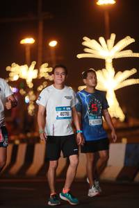 BIB: 1560, 40761
                            <button type="button" onclick="openModal(21012351)" class="btn btn-primary btn-sm float-right btn-popup" data-toggle="modal" data-target=".modal-high-quality">
                        <i class="fas fa-shopping-cart"></i> Add to Cart
                    </button>
                                            <button type="button" onclick="isThisMe(21012351, true)" class="btn btn-success btn-sm float-right btn-popup btn-isme hidden" data-toggle="tooltip" data-placement="bottom" title="นี่คือรูปของคุณใช่ไหม คลิกที่นี่เพื่อเอาเข้าอัลบั้ม">
                        <i class="fas fa-plus"></i> Add to album
                    </button>
                    <button type="button" onclick="isThisMe(21012351, false)" class="btn btn-warning btn-sm float-right btn-popup btn-isnotme hidden">
                        <i class="fas fa-ban"></i> Remove from album
                    </button>