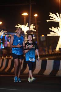 BIB: 41102
                            <button type="button" onclick="openModal(21030890)" class="btn btn-primary btn-sm float-right btn-popup" data-toggle="modal" data-target=".modal-high-quality">
                        <i class="fas fa-shopping-cart"></i> Add to Cart
                    </button>
                                            <button type="button" onclick="isThisMe(21030890, true)" class="btn btn-success btn-sm float-right btn-popup btn-isme hidden" data-toggle="tooltip" data-placement="bottom" title="นี่คือรูปของคุณใช่ไหม คลิกที่นี่เพื่อเอาเข้าอัลบั้ม">
                        <i class="fas fa-plus"></i> Add to album
                    </button>
                    <button type="button" onclick="isThisMe(21030890, false)" class="btn btn-warning btn-sm float-right btn-popup btn-isnotme hidden">
                        <i class="fas fa-ban"></i> Remove from album
                    </button>