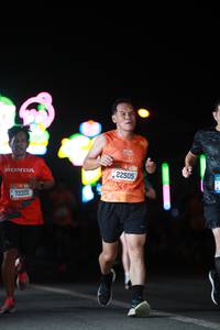 BIB: 72201, 22505
                            <button type="button" onclick="openModal(20505141)" class="btn btn-primary btn-sm float-right btn-popup" data-toggle="modal" data-target=".modal-high-quality">
                        <i class="fas fa-shopping-cart"></i> Add to Cart
                    </button>
                                            <button type="button" onclick="isThisMe(20505141, true)" class="btn btn-success btn-sm float-right btn-popup btn-isme hidden" data-toggle="tooltip" data-placement="bottom" title="นี่คือรูปของคุณใช่ไหม คลิกที่นี่เพื่อเอาเข้าอัลบั้ม">
                        <i class="fas fa-plus"></i> Add to album
                    </button>
                    <button type="button" onclick="isThisMe(20505141, false)" class="btn btn-warning btn-sm float-right btn-popup btn-isnotme hidden">
                        <i class="fas fa-ban"></i> Remove from album
                    </button>