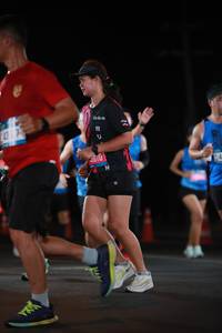 BIB: 137, 089
                            <button type="button" onclick="openModal(20226478)" class="btn btn-primary btn-sm float-right btn-popup" data-toggle="modal" data-target=".modal-high-quality">
                        <i class="fas fa-shopping-cart"></i> Add to Cart
                    </button>
                                            <button type="button" onclick="isThisMe(20226478, true)" class="btn btn-success btn-sm float-right btn-popup btn-isme hidden" data-toggle="tooltip" data-placement="bottom" title="นี่คือรูปของคุณใช่ไหม คลิกที่นี่เพื่อเอาเข้าอัลบั้ม">
                        <i class="fas fa-plus"></i> Add to album
                    </button>
                    <button type="button" onclick="isThisMe(20226478, false)" class="btn btn-warning btn-sm float-right btn-popup btn-isnotme hidden">
                        <i class="fas fa-ban"></i> Remove from album
                    </button>