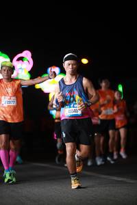 BIB: 22977, 41040
                            <button type="button" onclick="openModal(20818023)" class="btn btn-primary btn-sm float-right btn-popup" data-toggle="modal" data-target=".modal-high-quality">
                        <i class="fas fa-shopping-cart"></i> Add to Cart
                    </button>
                                            <button type="button" onclick="isThisMe(20818023, true)" class="btn btn-success btn-sm float-right btn-popup btn-isme hidden" data-toggle="tooltip" data-placement="bottom" title="นี่คือรูปของคุณใช่ไหม คลิกที่นี่เพื่อเอาเข้าอัลบั้ม">
                        <i class="fas fa-plus"></i> Add to album
                    </button>
                    <button type="button" onclick="isThisMe(20818023, false)" class="btn btn-warning btn-sm float-right btn-popup btn-isnotme hidden">
                        <i class="fas fa-ban"></i> Remove from album
                    </button>