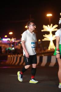 BIB: 4123
                            <button type="button" onclick="openModal(21025521)" class="btn btn-primary btn-sm float-right btn-popup" data-toggle="modal" data-target=".modal-high-quality">
                        <i class="fas fa-shopping-cart"></i> Add to Cart
                    </button>
                                            <button type="button" onclick="isThisMe(21025521, true)" class="btn btn-success btn-sm float-right btn-popup btn-isme hidden" data-toggle="tooltip" data-placement="bottom" title="นี่คือรูปของคุณใช่ไหม คลิกที่นี่เพื่อเอาเข้าอัลบั้ม">
                        <i class="fas fa-plus"></i> Add to album
                    </button>
                    <button type="button" onclick="isThisMe(21025521, false)" class="btn btn-warning btn-sm float-right btn-popup btn-isnotme hidden">
                        <i class="fas fa-ban"></i> Remove from album
                    </button>