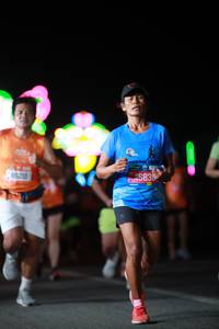 BIB: 86210, 45838
                            <button type="button" onclick="openModal(20685181)" class="btn btn-primary btn-sm float-right btn-popup" data-toggle="modal" data-target=".modal-high-quality">
                        <i class="fas fa-shopping-cart"></i> Add to Cart
                    </button>
                                            <button type="button" onclick="isThisMe(20685181, true)" class="btn btn-success btn-sm float-right btn-popup btn-isme hidden" data-toggle="tooltip" data-placement="bottom" title="นี่คือรูปของคุณใช่ไหม คลิกที่นี่เพื่อเอาเข้าอัลบั้ม">
                        <i class="fas fa-plus"></i> Add to album
                    </button>
                    <button type="button" onclick="isThisMe(20685181, false)" class="btn btn-warning btn-sm float-right btn-popup btn-isnotme hidden">
                        <i class="fas fa-ban"></i> Remove from album
                    </button>