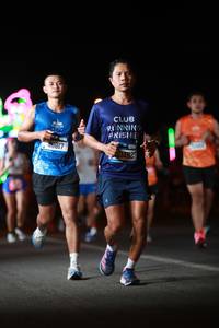 BIB: 40817, 40492
                            <button type="button" onclick="openModal(20628095)" class="btn btn-primary btn-sm float-right btn-popup" data-toggle="modal" data-target=".modal-high-quality">
                        <i class="fas fa-shopping-cart"></i> Add to Cart
                    </button>
                                            <button type="button" onclick="isThisMe(20628095, true)" class="btn btn-success btn-sm float-right btn-popup btn-isme hidden" data-toggle="tooltip" data-placement="bottom" title="นี่คือรูปของคุณใช่ไหม คลิกที่นี่เพื่อเอาเข้าอัลบั้ม">
                        <i class="fas fa-plus"></i> Add to album
                    </button>
                    <button type="button" onclick="isThisMe(20628095, false)" class="btn btn-warning btn-sm float-right btn-popup btn-isnotme hidden">
                        <i class="fas fa-ban"></i> Remove from album
                    </button>
