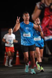 BIB: 2091, 42482, 43354
                            <button type="button" onclick="openModal(20207586)" class="btn btn-primary btn-sm float-right btn-popup" data-toggle="modal" data-target=".modal-high-quality">
                        <i class="fas fa-shopping-cart"></i> Add to Cart
                    </button>
                                            <button type="button" onclick="isThisMe(20207586, true)" class="btn btn-success btn-sm float-right btn-popup btn-isme hidden" data-toggle="tooltip" data-placement="bottom" title="นี่คือรูปของคุณใช่ไหม คลิกที่นี่เพื่อเอาเข้าอัลบั้ม">
                        <i class="fas fa-plus"></i> Add to album
                    </button>
                    <button type="button" onclick="isThisMe(20207586, false)" class="btn btn-warning btn-sm float-right btn-popup btn-isnotme hidden">
                        <i class="fas fa-ban"></i> Remove from album
                    </button>