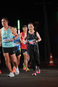 BIB: 40850, 40460
                            <button type="button" onclick="openModal(20201692)" class="btn btn-primary btn-sm float-right btn-popup" data-toggle="modal" data-target=".modal-high-quality">
                        <i class="fas fa-shopping-cart"></i> Add to Cart
                    </button>
                                            <button type="button" onclick="isThisMe(20201692, true)" class="btn btn-success btn-sm float-right btn-popup btn-isme hidden" data-toggle="tooltip" data-placement="bottom" title="นี่คือรูปของคุณใช่ไหม คลิกที่นี่เพื่อเอาเข้าอัลบั้ม">
                        <i class="fas fa-plus"></i> Add to album
                    </button>
                    <button type="button" onclick="isThisMe(20201692, false)" class="btn btn-warning btn-sm float-right btn-popup btn-isnotme hidden">
                        <i class="fas fa-ban"></i> Remove from album
                    </button>