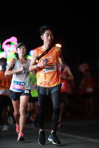 BIB: 458951, 20454
                            <button type="button" onclick="openModal(20593764)" class="btn btn-primary btn-sm float-right btn-popup" data-toggle="modal" data-target=".modal-high-quality">
                        <i class="fas fa-shopping-cart"></i> Add to Cart
                    </button>
                                            <button type="button" onclick="isThisMe(20593764, true)" class="btn btn-success btn-sm float-right btn-popup btn-isme hidden" data-toggle="tooltip" data-placement="bottom" title="นี่คือรูปของคุณใช่ไหม คลิกที่นี่เพื่อเอาเข้าอัลบั้ม">
                        <i class="fas fa-plus"></i> Add to album
                    </button>
                    <button type="button" onclick="isThisMe(20593764, false)" class="btn btn-warning btn-sm float-right btn-popup btn-isnotme hidden">
                        <i class="fas fa-ban"></i> Remove from album
                    </button>
