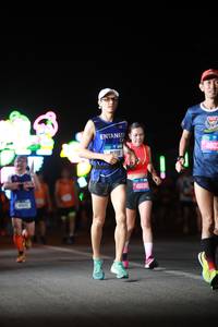 BIB: 41219, 460
                            <button type="button" onclick="openModal(20749210)" class="btn btn-primary btn-sm float-right btn-popup" data-toggle="modal" data-target=".modal-high-quality">
                        <i class="fas fa-shopping-cart"></i> Add to Cart
                    </button>
                                            <button type="button" onclick="isThisMe(20749210, true)" class="btn btn-success btn-sm float-right btn-popup btn-isme hidden" data-toggle="tooltip" data-placement="bottom" title="นี่คือรูปของคุณใช่ไหม คลิกที่นี่เพื่อเอาเข้าอัลบั้ม">
                        <i class="fas fa-plus"></i> Add to album
                    </button>
                    <button type="button" onclick="isThisMe(20749210, false)" class="btn btn-warning btn-sm float-right btn-popup btn-isnotme hidden">
                        <i class="fas fa-ban"></i> Remove from album
                    </button>