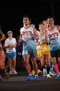 BIB: 1825, 40689
                            <button type="button" onclick="openModal(20207647)" class="btn btn-primary btn-sm float-right btn-popup" data-toggle="modal" data-target=".modal-high-quality">
                        <i class="fas fa-shopping-cart"></i> Add to Cart
                    </button>
                                            <button type="button" onclick="isThisMe(20207647, true)" class="btn btn-success btn-sm float-right btn-popup btn-isme hidden" data-toggle="tooltip" data-placement="bottom" title="นี่คือรูปของคุณใช่ไหม คลิกที่นี่เพื่อเอาเข้าอัลบั้ม">
                        <i class="fas fa-plus"></i> Add to album
                    </button>
                    <button type="button" onclick="isThisMe(20207647, false)" class="btn btn-warning btn-sm float-right btn-popup btn-isnotme hidden">
                        <i class="fas fa-ban"></i> Remove from album
                    </button>