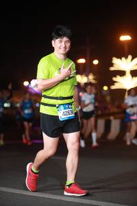 BIB: 42638
                            <button type="button" onclick="openModal(20891183)" class="btn btn-primary btn-sm float-right btn-popup" data-toggle="modal" data-target=".modal-high-quality">
                        <i class="fas fa-shopping-cart"></i> Add to Cart
                    </button>
                                            <button type="button" onclick="isThisMe(20891183, true)" class="btn btn-success btn-sm float-right btn-popup btn-isme hidden" data-toggle="tooltip" data-placement="bottom" title="นี่คือรูปของคุณใช่ไหม คลิกที่นี่เพื่อเอาเข้าอัลบั้ม">
                        <i class="fas fa-plus"></i> Add to album
                    </button>
                    <button type="button" onclick="isThisMe(20891183, false)" class="btn btn-warning btn-sm float-right btn-popup btn-isnotme hidden">
                        <i class="fas fa-ban"></i> Remove from album
                    </button>