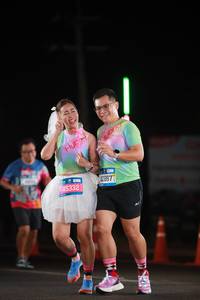BIB: 45332, 42867
                            <button type="button" onclick="openModal(21699562)" class="btn btn-primary btn-sm float-right btn-popup" data-toggle="modal" data-target=".modal-high-quality">
                        <i class="fas fa-shopping-cart"></i> Add to Cart
                    </button>
                                            <button type="button" onclick="isThisMe(21699562, true)" class="btn btn-success btn-sm float-right btn-popup btn-isme hidden" data-toggle="tooltip" data-placement="bottom" title="นี่คือรูปของคุณใช่ไหม คลิกที่นี่เพื่อเอาเข้าอัลบั้ม">
                        <i class="fas fa-plus"></i> Add to album
                    </button>
                    <button type="button" onclick="isThisMe(21699562, false)" class="btn btn-warning btn-sm float-right btn-popup btn-isnotme hidden">
                        <i class="fas fa-ban"></i> Remove from album
                    </button>