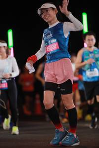 BIB: 220
                            <button type="button" onclick="openModal(21692018)" class="btn btn-primary btn-sm float-right btn-popup" data-toggle="modal" data-target=".modal-high-quality">
                        <i class="fas fa-shopping-cart"></i> Add to Cart
                    </button>
                                            <button type="button" onclick="isThisMe(21692018, true)" class="btn btn-success btn-sm float-right btn-popup btn-isme hidden" data-toggle="tooltip" data-placement="bottom" title="นี่คือรูปของคุณใช่ไหม คลิกที่นี่เพื่อเอาเข้าอัลบั้ม">
                        <i class="fas fa-plus"></i> Add to album
                    </button>
                    <button type="button" onclick="isThisMe(21692018, false)" class="btn btn-warning btn-sm float-right btn-popup btn-isnotme hidden">
                        <i class="fas fa-ban"></i> Remove from album
                    </button>