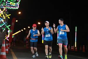 BIB: 42597, 43802
                            <button type="button" onclick="openModal(21700992)" class="btn btn-primary btn-sm float-right btn-popup" data-toggle="modal" data-target=".modal-high-quality">
                        <i class="fas fa-shopping-cart"></i> Add to Cart
                    </button>
                                            <button type="button" onclick="isThisMe(21700992, true)" class="btn btn-success btn-sm float-right btn-popup btn-isme hidden" data-toggle="tooltip" data-placement="bottom" title="นี่คือรูปของคุณใช่ไหม คลิกที่นี่เพื่อเอาเข้าอัลบั้ม">
                        <i class="fas fa-plus"></i> Add to album
                    </button>
                    <button type="button" onclick="isThisMe(21700992, false)" class="btn btn-warning btn-sm float-right btn-popup btn-isnotme hidden">
                        <i class="fas fa-ban"></i> Remove from album
                    </button>