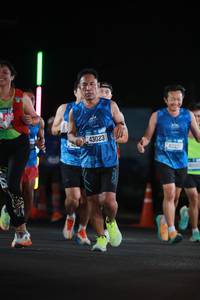 BIB: 43023, 43337, 40150
                            <button type="button" onclick="openModal(21689659)" class="btn btn-primary btn-sm float-right btn-popup" data-toggle="modal" data-target=".modal-high-quality">
                        <i class="fas fa-shopping-cart"></i> Add to Cart
                    </button>
                                            <button type="button" onclick="isThisMe(21689659, true)" class="btn btn-success btn-sm float-right btn-popup btn-isme hidden" data-toggle="tooltip" data-placement="bottom" title="นี่คือรูปของคุณใช่ไหม คลิกที่นี่เพื่อเอาเข้าอัลบั้ม">
                        <i class="fas fa-plus"></i> Add to album
                    </button>
                    <button type="button" onclick="isThisMe(21689659, false)" class="btn btn-warning btn-sm float-right btn-popup btn-isnotme hidden">
                        <i class="fas fa-ban"></i> Remove from album
                    </button>