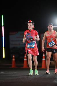 BIB: 43627, 41607
                            <button type="button" onclick="openModal(21692209)" class="btn btn-primary btn-sm float-right btn-popup" data-toggle="modal" data-target=".modal-high-quality">
                        <i class="fas fa-shopping-cart"></i> Add to Cart
                    </button>
                                            <button type="button" onclick="isThisMe(21692209, true)" class="btn btn-success btn-sm float-right btn-popup btn-isme hidden" data-toggle="tooltip" data-placement="bottom" title="นี่คือรูปของคุณใช่ไหม คลิกที่นี่เพื่อเอาเข้าอัลบั้ม">
                        <i class="fas fa-plus"></i> Add to album
                    </button>
                    <button type="button" onclick="isThisMe(21692209, false)" class="btn btn-warning btn-sm float-right btn-popup btn-isnotme hidden">
                        <i class="fas fa-ban"></i> Remove from album
                    </button>