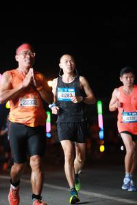 BIB: 22332, 41283, 41720
                            <button type="button" onclick="openModal(21724328)" class="btn btn-primary btn-sm float-right btn-popup" data-toggle="modal" data-target=".modal-high-quality">
                        <i class="fas fa-shopping-cart"></i> Add to Cart
                    </button>
                                            <button type="button" onclick="isThisMe(21724328, true)" class="btn btn-success btn-sm float-right btn-popup btn-isme hidden" data-toggle="tooltip" data-placement="bottom" title="นี่คือรูปของคุณใช่ไหม คลิกที่นี่เพื่อเอาเข้าอัลบั้ม">
                        <i class="fas fa-plus"></i> Add to album
                    </button>
                    <button type="button" onclick="isThisMe(21724328, false)" class="btn btn-warning btn-sm float-right btn-popup btn-isnotme hidden">
                        <i class="fas fa-ban"></i> Remove from album
                    </button>