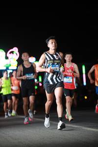 BIB: 44131, 41348
                            <button type="button" onclick="openModal(21721977)" class="btn btn-primary btn-sm float-right btn-popup" data-toggle="modal" data-target=".modal-high-quality">
                        <i class="fas fa-shopping-cart"></i> Add to Cart
                    </button>
                                            <button type="button" onclick="isThisMe(21721977, true)" class="btn btn-success btn-sm float-right btn-popup btn-isme hidden" data-toggle="tooltip" data-placement="bottom" title="นี่คือรูปของคุณใช่ไหม คลิกที่นี่เพื่อเอาเข้าอัลบั้ม">
                        <i class="fas fa-plus"></i> Add to album
                    </button>
                    <button type="button" onclick="isThisMe(21721977, false)" class="btn btn-warning btn-sm float-right btn-popup btn-isnotme hidden">
                        <i class="fas fa-ban"></i> Remove from album
                    </button>