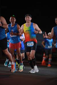 BIB: 495, 42720, 9200
                            <button type="button" onclick="openModal(21689664)" class="btn btn-primary btn-sm float-right btn-popup" data-toggle="modal" data-target=".modal-high-quality">
                        <i class="fas fa-shopping-cart"></i> Add to Cart
                    </button>
                                            <button type="button" onclick="isThisMe(21689664, true)" class="btn btn-success btn-sm float-right btn-popup btn-isme hidden" data-toggle="tooltip" data-placement="bottom" title="นี่คือรูปของคุณใช่ไหม คลิกที่นี่เพื่อเอาเข้าอัลบั้ม">
                        <i class="fas fa-plus"></i> Add to album
                    </button>
                    <button type="button" onclick="isThisMe(21689664, false)" class="btn btn-warning btn-sm float-right btn-popup btn-isnotme hidden">
                        <i class="fas fa-ban"></i> Remove from album
                    </button>