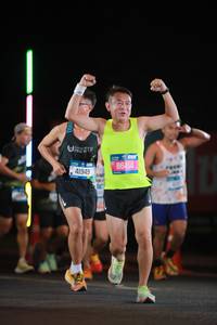 BIB: 41949, 86414
                            <button type="button" onclick="openModal(21689878)" class="btn btn-primary btn-sm float-right btn-popup" data-toggle="modal" data-target=".modal-high-quality">
                        <i class="fas fa-shopping-cart"></i> Add to Cart
                    </button>
                                            <button type="button" onclick="isThisMe(21689878, true)" class="btn btn-success btn-sm float-right btn-popup btn-isme hidden" data-toggle="tooltip" data-placement="bottom" title="นี่คือรูปของคุณใช่ไหม คลิกที่นี่เพื่อเอาเข้าอัลบั้ม">
                        <i class="fas fa-plus"></i> Add to album
                    </button>
                    <button type="button" onclick="isThisMe(21689878, false)" class="btn btn-warning btn-sm float-right btn-popup btn-isnotme hidden">
                        <i class="fas fa-ban"></i> Remove from album
                    </button>