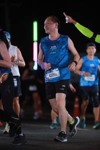 BIB: 1371, 43961
                            <button type="button" onclick="openModal(21690034)" class="btn btn-primary btn-sm float-right btn-popup" data-toggle="modal" data-target=".modal-high-quality">
                        <i class="fas fa-shopping-cart"></i> Add to Cart
                    </button>
                                            <button type="button" onclick="isThisMe(21690034, true)" class="btn btn-success btn-sm float-right btn-popup btn-isme hidden" data-toggle="tooltip" data-placement="bottom" title="นี่คือรูปของคุณใช่ไหม คลิกที่นี่เพื่อเอาเข้าอัลบั้ม">
                        <i class="fas fa-plus"></i> Add to album
                    </button>
                    <button type="button" onclick="isThisMe(21690034, false)" class="btn btn-warning btn-sm float-right btn-popup btn-isnotme hidden">
                        <i class="fas fa-ban"></i> Remove from album
                    </button>