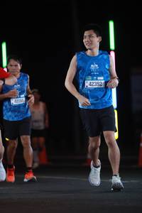 BIB: 42195, 1431, 42392
                            <button type="button" onclick="openModal(21693038)" class="btn btn-primary btn-sm float-right btn-popup" data-toggle="modal" data-target=".modal-high-quality">
                        <i class="fas fa-shopping-cart"></i> Add to Cart
                    </button>
                                            <button type="button" onclick="isThisMe(21693038, true)" class="btn btn-success btn-sm float-right btn-popup btn-isme hidden" data-toggle="tooltip" data-placement="bottom" title="นี่คือรูปของคุณใช่ไหม คลิกที่นี่เพื่อเอาเข้าอัลบั้ม">
                        <i class="fas fa-plus"></i> Add to album
                    </button>
                    <button type="button" onclick="isThisMe(21693038, false)" class="btn btn-warning btn-sm float-right btn-popup btn-isnotme hidden">
                        <i class="fas fa-ban"></i> Remove from album
                    </button>