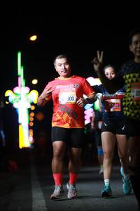 BIB: 500, 251
                            <button type="button" onclick="openModal(21703260)" class="btn btn-primary btn-sm float-right btn-popup" data-toggle="modal" data-target=".modal-high-quality">
                        <i class="fas fa-shopping-cart"></i> Add to Cart
                    </button>
                                            <button type="button" onclick="isThisMe(21703260, true)" class="btn btn-success btn-sm float-right btn-popup btn-isme hidden" data-toggle="tooltip" data-placement="bottom" title="นี่คือรูปของคุณใช่ไหม คลิกที่นี่เพื่อเอาเข้าอัลบั้ม">
                        <i class="fas fa-plus"></i> Add to album
                    </button>
                    <button type="button" onclick="isThisMe(21703260, false)" class="btn btn-warning btn-sm float-right btn-popup btn-isnotme hidden">
                        <i class="fas fa-ban"></i> Remove from album
                    </button>