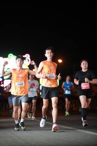 BIB: 21452, 21064, 28976
                            <button type="button" onclick="openModal(21693035)" class="btn btn-primary btn-sm float-right btn-popup" data-toggle="modal" data-target=".modal-high-quality">
                        <i class="fas fa-shopping-cart"></i> Add to Cart
                    </button>
                                            <button type="button" onclick="isThisMe(21693035, true)" class="btn btn-success btn-sm float-right btn-popup btn-isme hidden" data-toggle="tooltip" data-placement="bottom" title="นี่คือรูปของคุณใช่ไหม คลิกที่นี่เพื่อเอาเข้าอัลบั้ม">
                        <i class="fas fa-plus"></i> Add to album
                    </button>
                    <button type="button" onclick="isThisMe(21693035, false)" class="btn btn-warning btn-sm float-right btn-popup btn-isnotme hidden">
                        <i class="fas fa-ban"></i> Remove from album
                    </button>