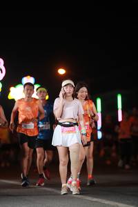 BIB: 82203, 26087
                            <button type="button" onclick="openModal(21706690)" class="btn btn-primary btn-sm float-right btn-popup" data-toggle="modal" data-target=".modal-high-quality">
                        <i class="fas fa-shopping-cart"></i> Add to Cart
                    </button>
                                            <button type="button" onclick="isThisMe(21706690, true)" class="btn btn-success btn-sm float-right btn-popup btn-isme hidden" data-toggle="tooltip" data-placement="bottom" title="นี่คือรูปของคุณใช่ไหม คลิกที่นี่เพื่อเอาเข้าอัลบั้ม">
                        <i class="fas fa-plus"></i> Add to album
                    </button>
                    <button type="button" onclick="isThisMe(21706690, false)" class="btn btn-warning btn-sm float-right btn-popup btn-isnotme hidden">
                        <i class="fas fa-ban"></i> Remove from album
                    </button>