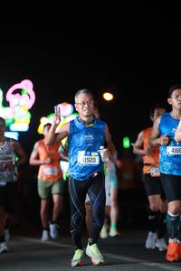 BIB: 9429, 41920, 4168
                            <button type="button" onclick="openModal(21697114)" class="btn btn-primary btn-sm float-right btn-popup" data-toggle="modal" data-target=".modal-high-quality">
                        <i class="fas fa-shopping-cart"></i> Add to Cart
                    </button>
                                            <button type="button" onclick="isThisMe(21697114, true)" class="btn btn-success btn-sm float-right btn-popup btn-isme hidden" data-toggle="tooltip" data-placement="bottom" title="นี่คือรูปของคุณใช่ไหม คลิกที่นี่เพื่อเอาเข้าอัลบั้ม">
                        <i class="fas fa-plus"></i> Add to album
                    </button>
                    <button type="button" onclick="isThisMe(21697114, false)" class="btn btn-warning btn-sm float-right btn-popup btn-isnotme hidden">
                        <i class="fas fa-ban"></i> Remove from album
                    </button>